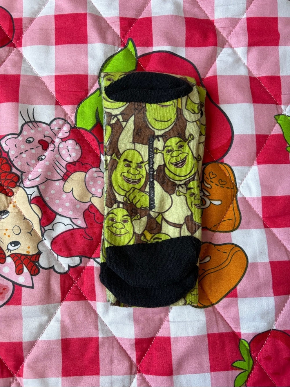 Shreck Socks - Picture 5 of 6